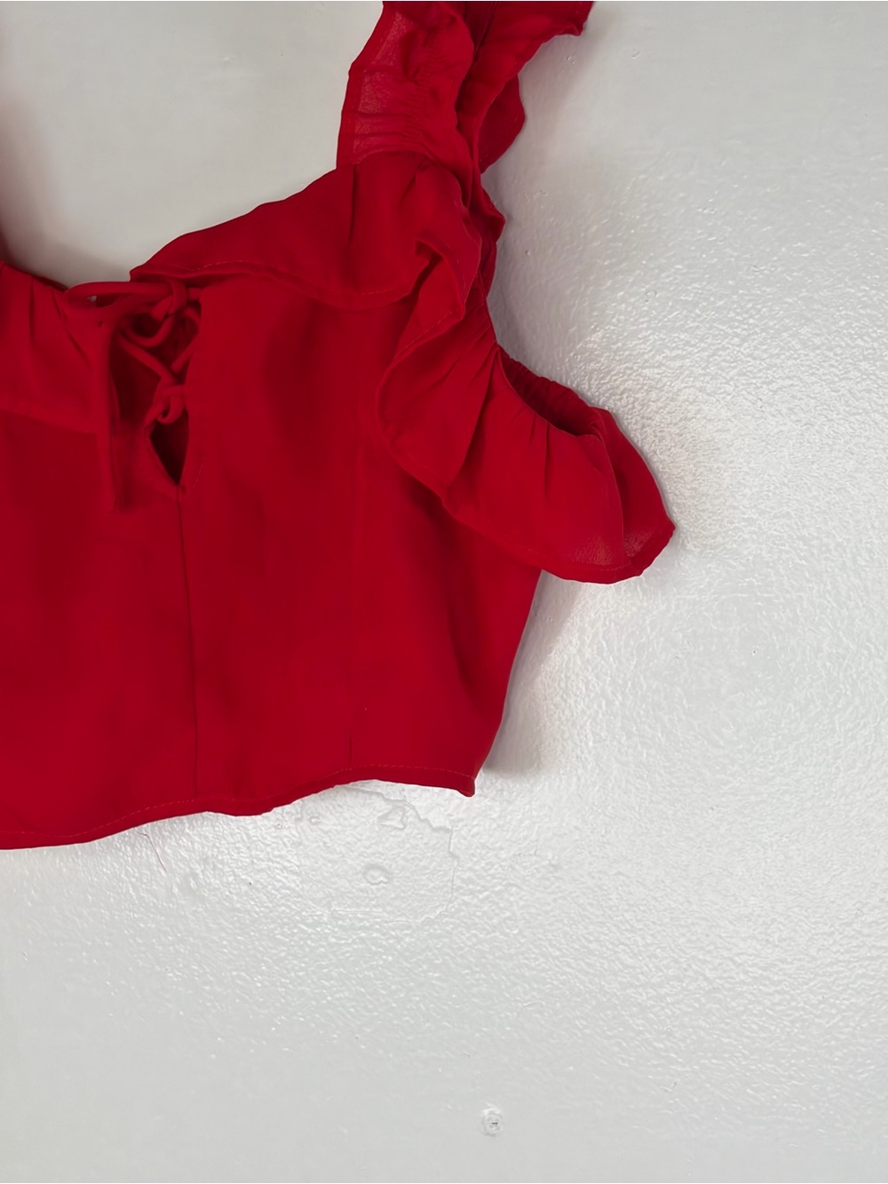 Lioness Ruffled Crop Top - Picture 3 of 7
